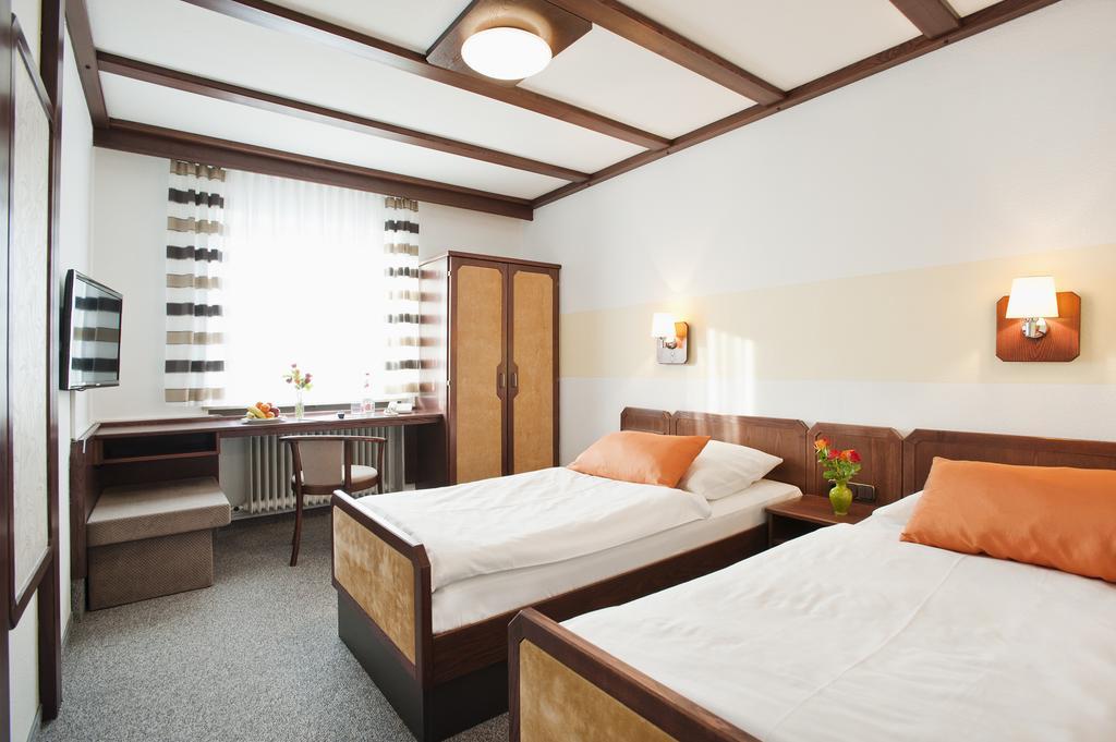 Hotel Käferstein garni Nürnberg Zimmer foto